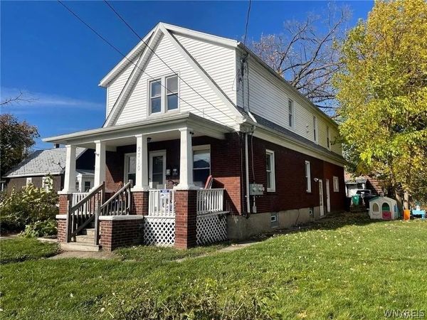 2710 Monroe Avenue , Niagara Falls, NY 14303