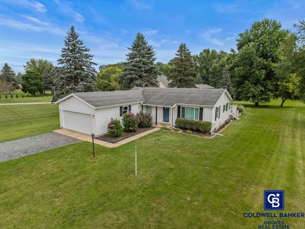 147 Lukesport Drive, Quincy, MI 49082