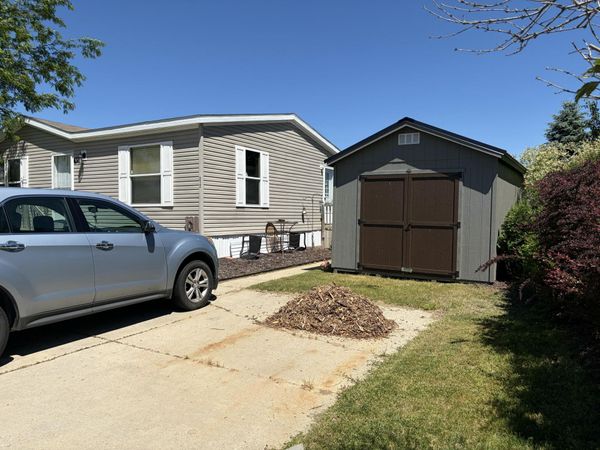360 E Tuttle Road, Unit 212, Ionia, MI 48846