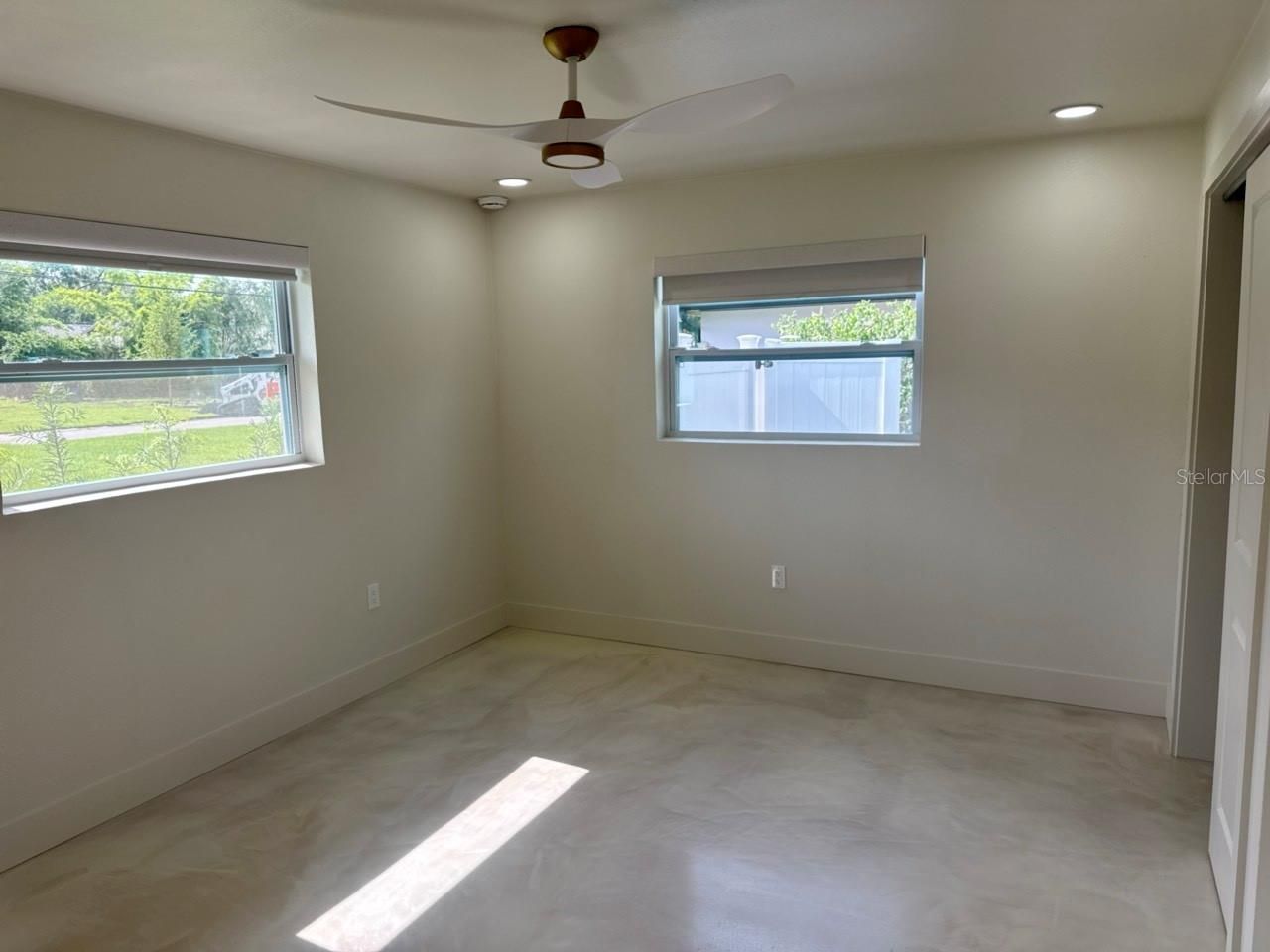 3197 Walnut Street Ne, Saint Petersburg, FL 33704 Photo