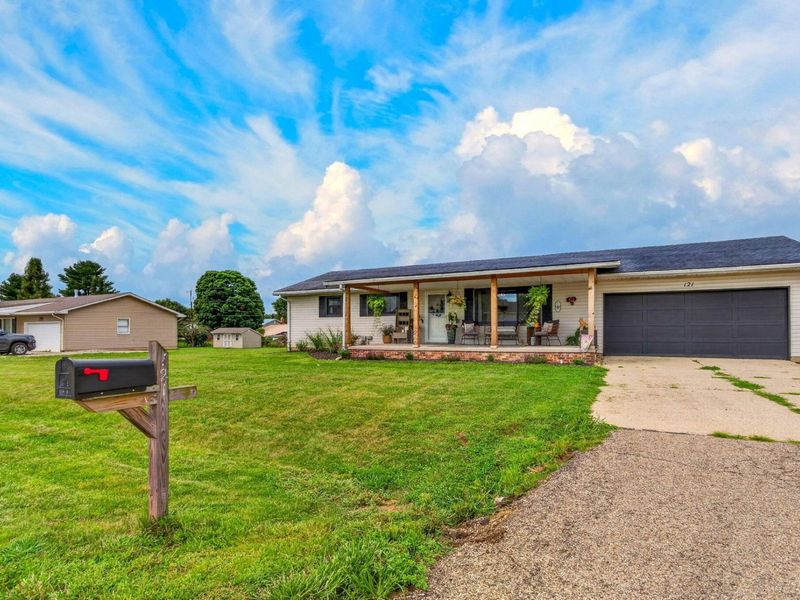 121 Queen Drive, Chillicothe, OH 45601 Photo 2