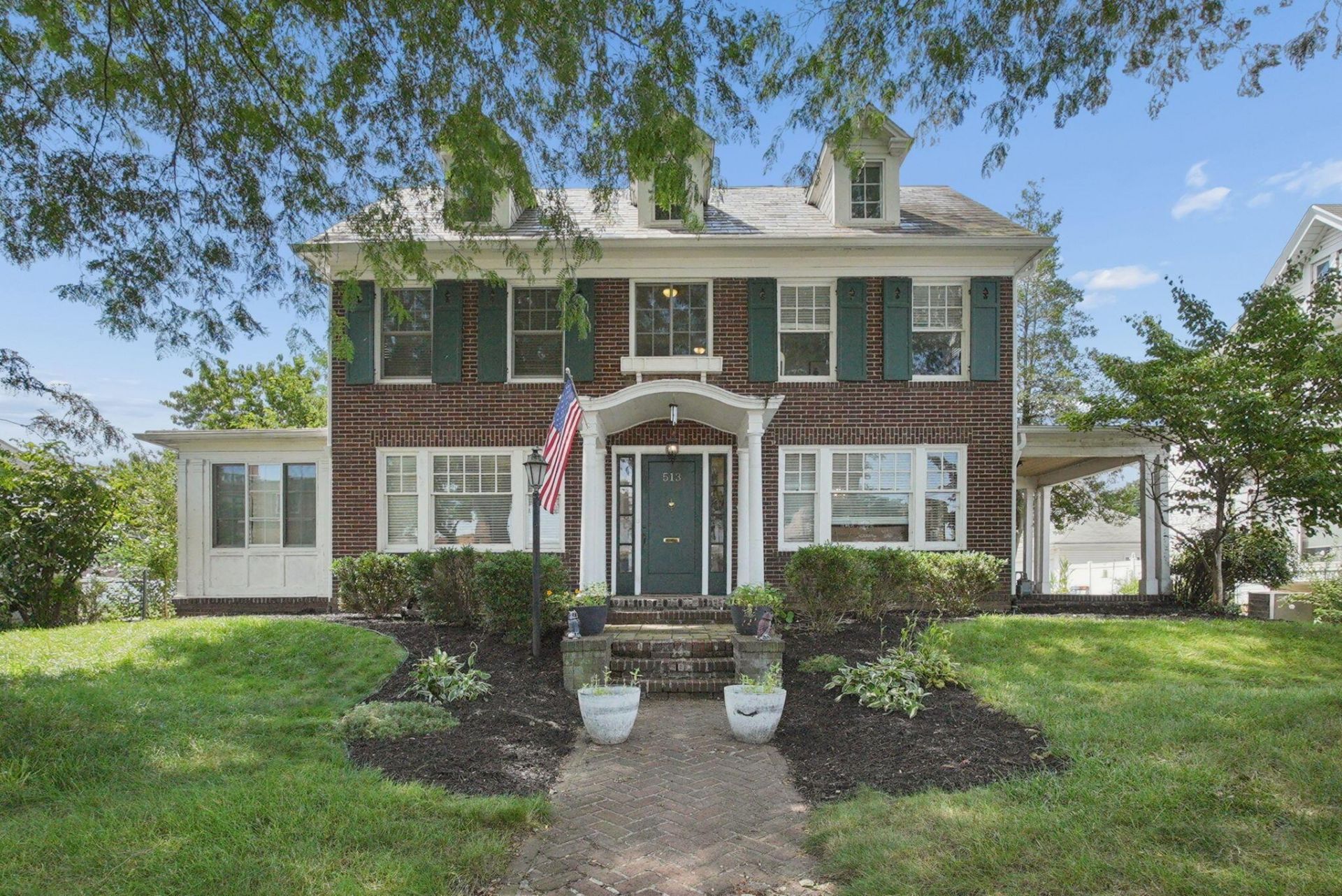 513 S Court Street, Circleville, OH 43113 Main Photo