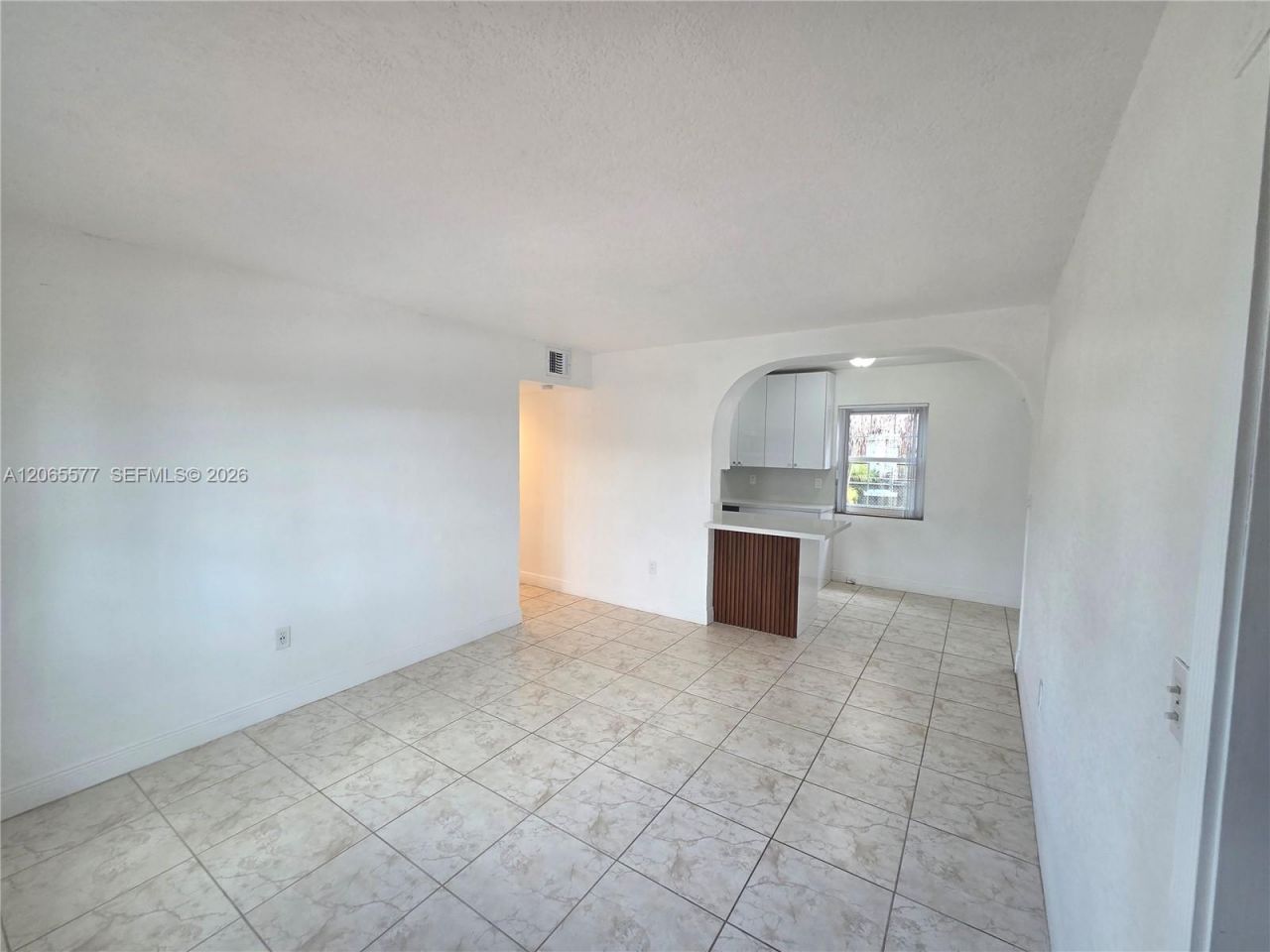 10500 SW 30th St, Miami, FL 33165 Photo