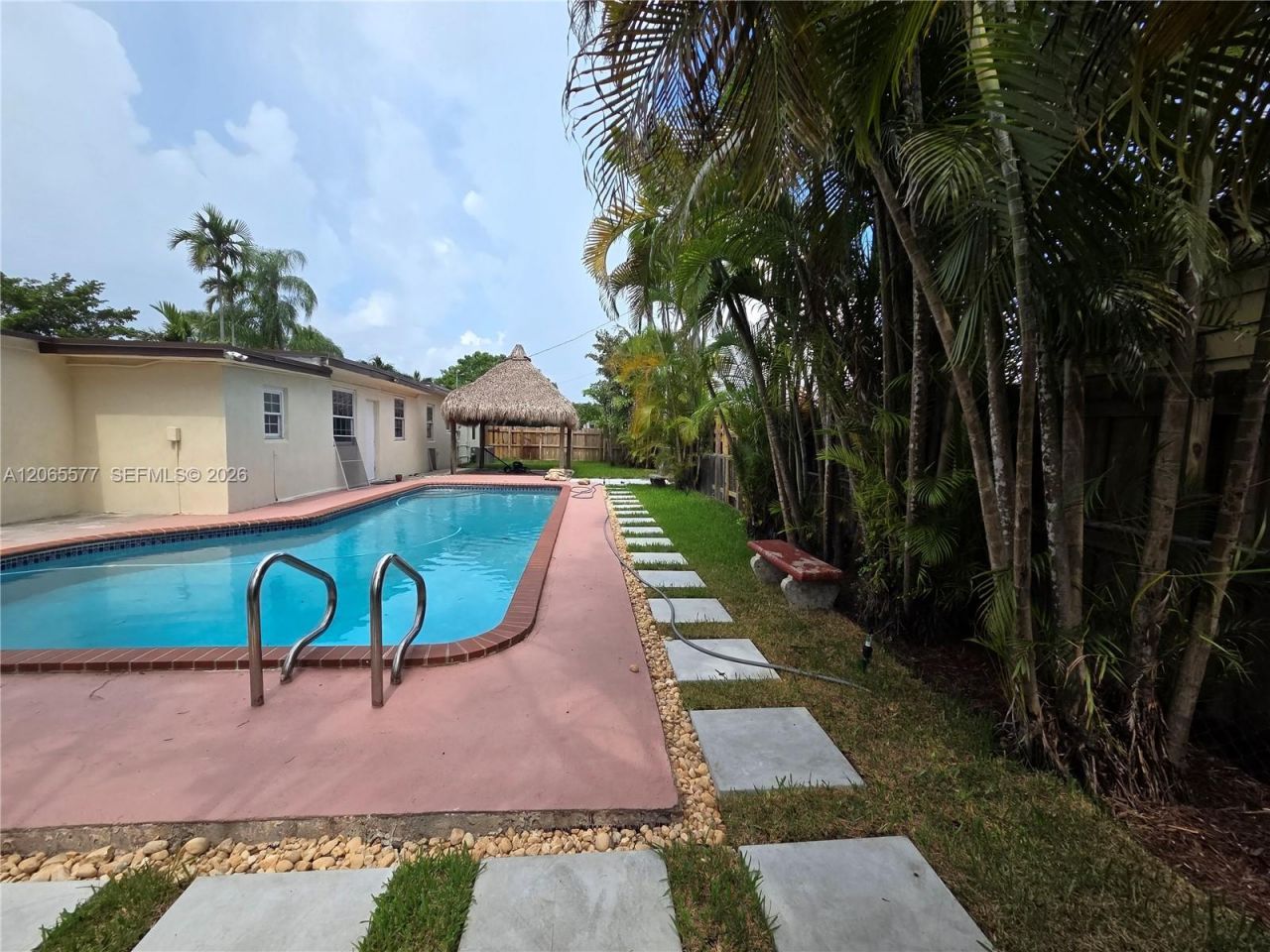 10500 SW 30th St, Miami, FL 33165 Photo