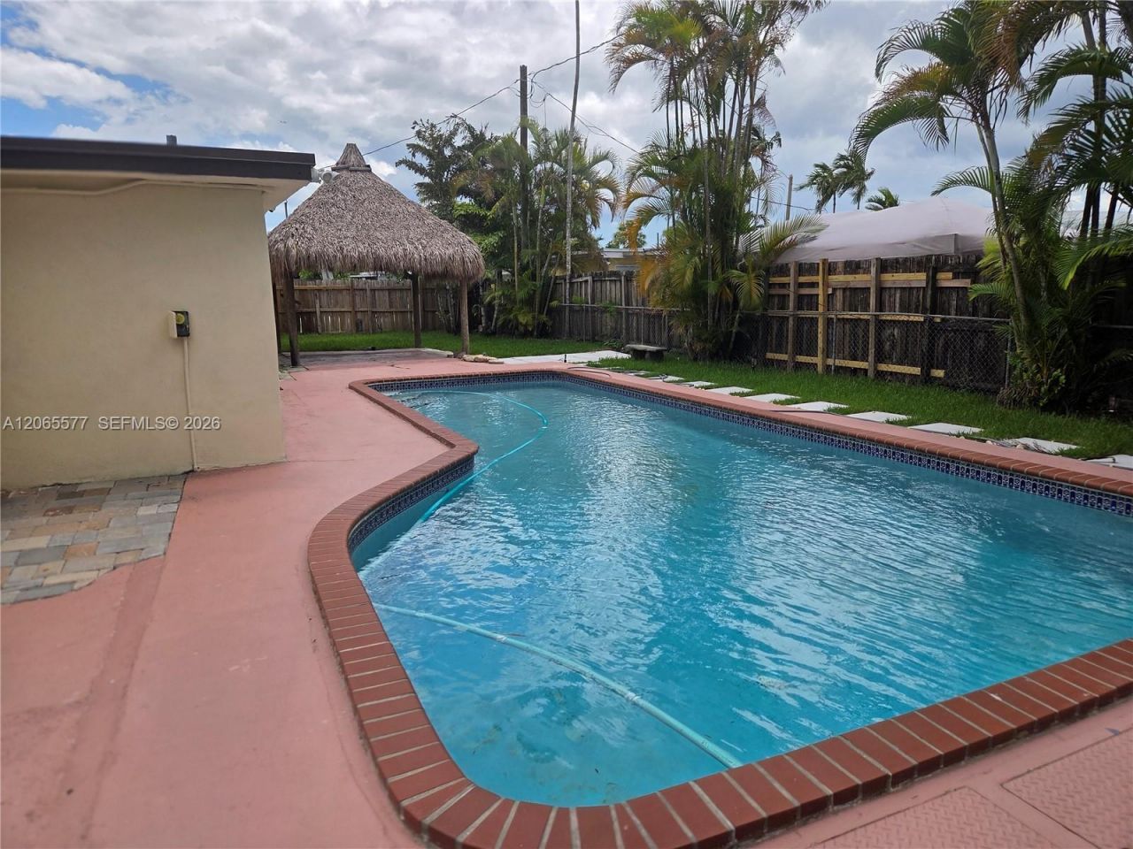 10500 SW 30th St, Miami, FL 33165 Photo