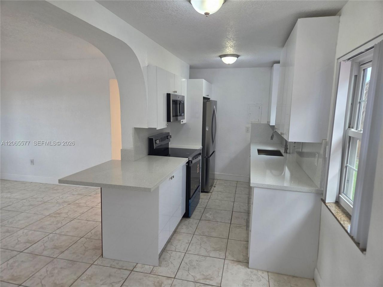 10500 SW 30th St, Miami, FL 33165 Photo
