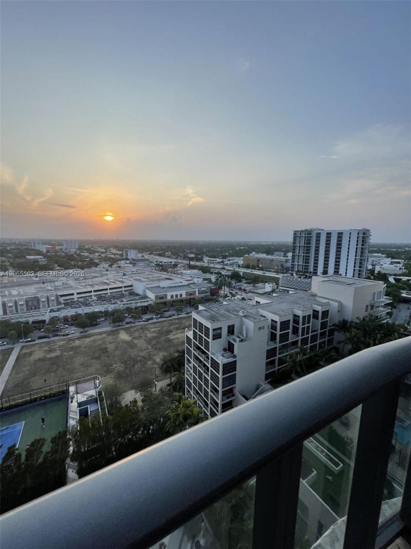 121 NE 34th St, Unit 1810, Miami, FL 33137 Photo