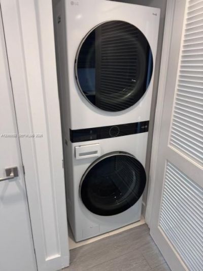 121 NE 34th St, Unit 1810, Miami, FL 33137 Photo