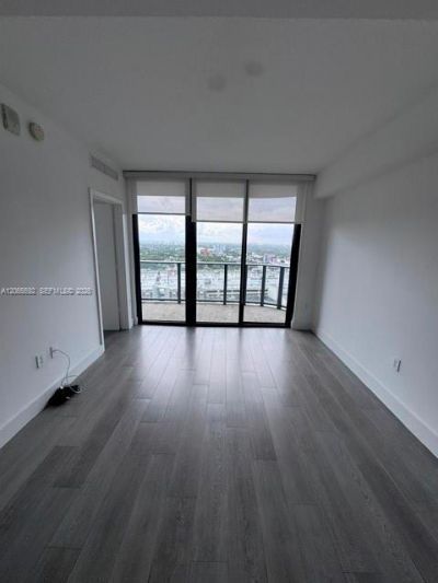 121 NE 34th St, Unit 1810, Miami, FL 33137 Photo