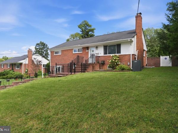 3805 OLIVER AVENUE , ANNANDALE, VA 22003