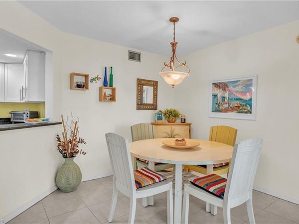 601 Beachwalk CIR , Unit 101, NAPLES, FL 34108
