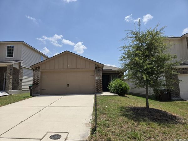 3927 TURTLE CRK, New Braunfels, TX 78132