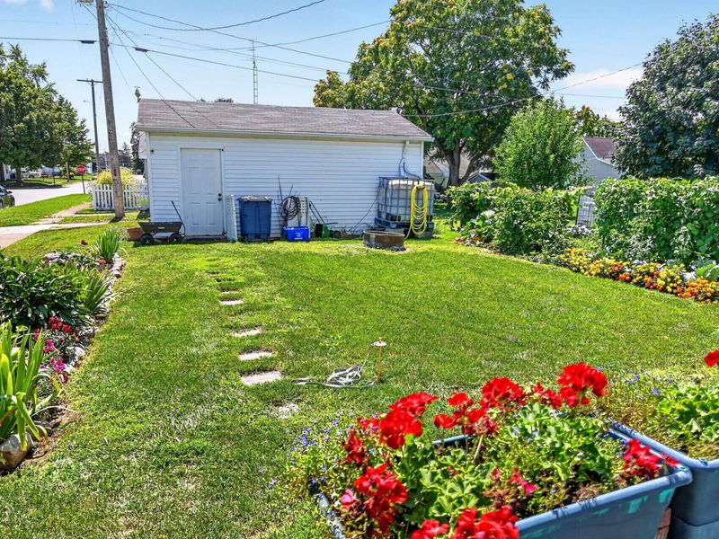 937 Hendricks Avenue, Saint Marys, OH 45885 Photo 13