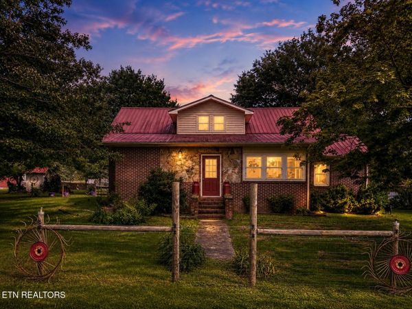 1245 Paint Rock Valley Rd, Philadelphia, TN 37846