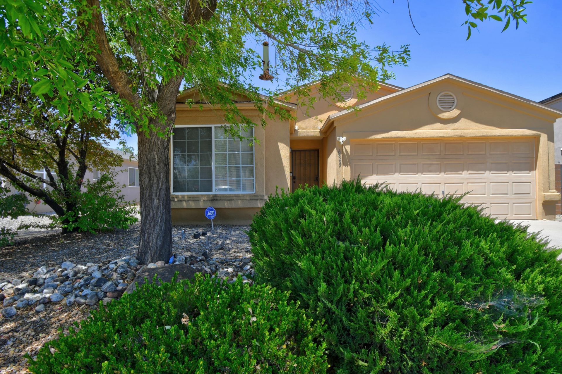 6863 Candelia Avenue Nw, Albuquerque, NM 87114 Main Photo