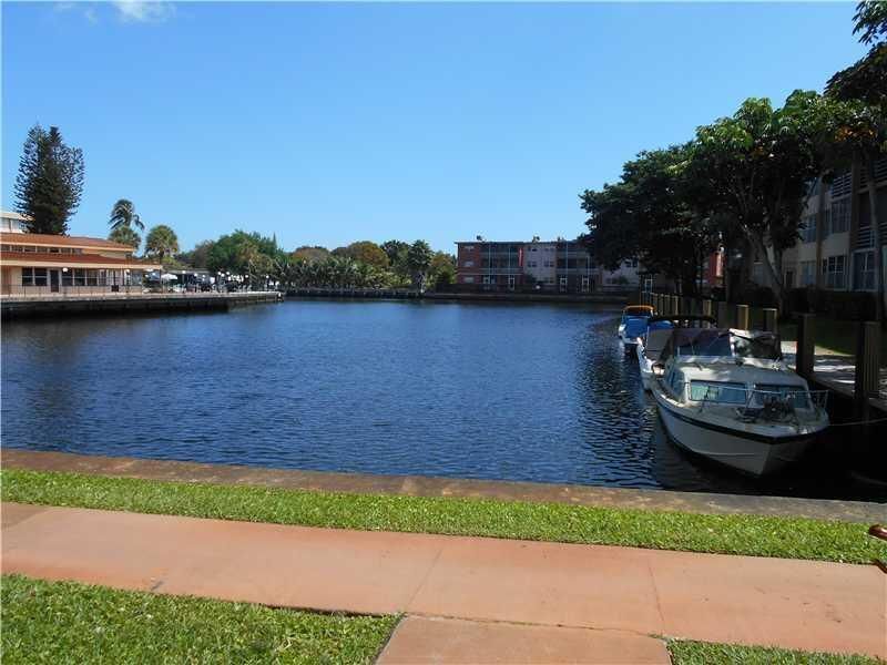 2731 Taft Street, Unit 309, Hollywood, FL 33020 Photo