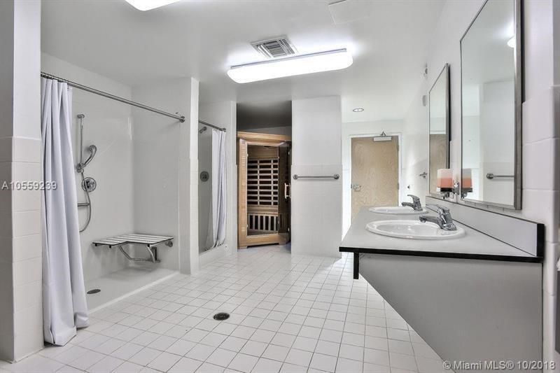 2731 Taft Street, Unit 309, Hollywood, FL 33020 Photo