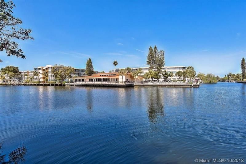 2731 Taft Street, Unit 309, Hollywood, FL 33020 Photo