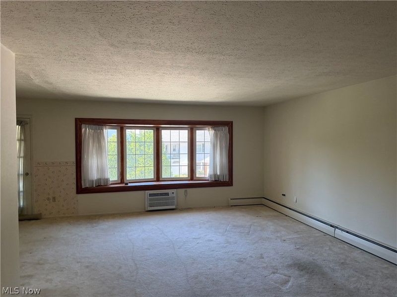 2 Meadowlawn Drive, Unit 8, Mentor, OH 44060 Photo 6