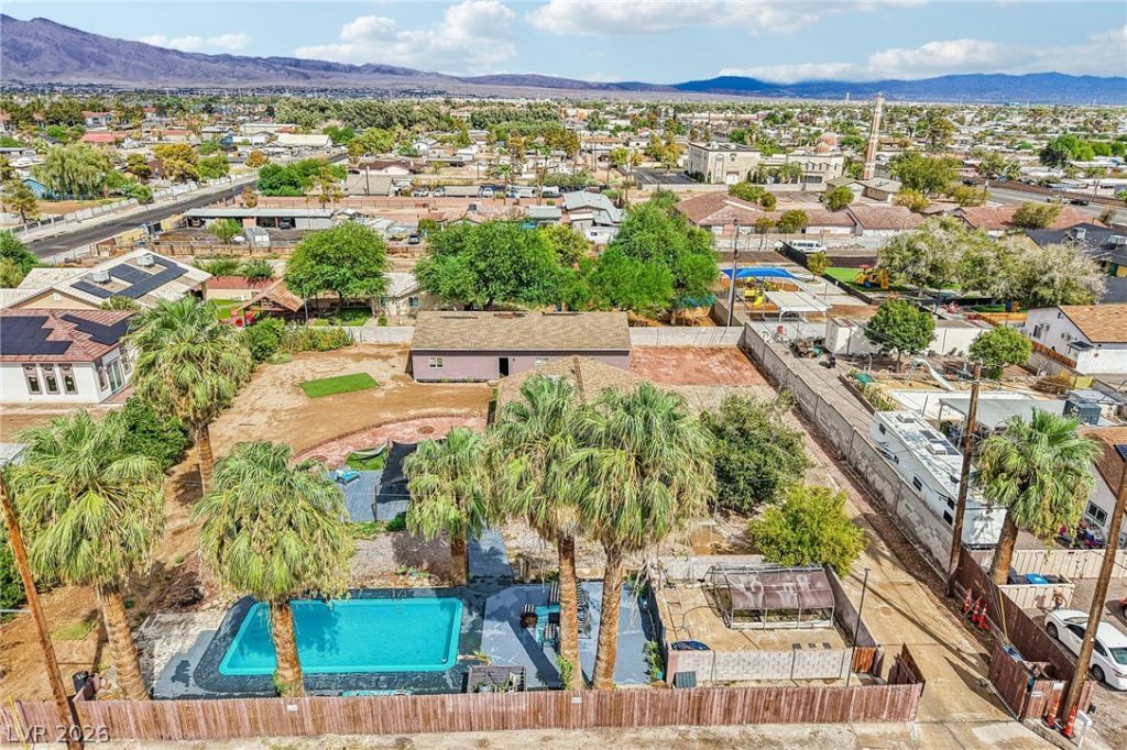 3232 S Mountain Vista Street, Las Vegas, NV 89121 Main Photo