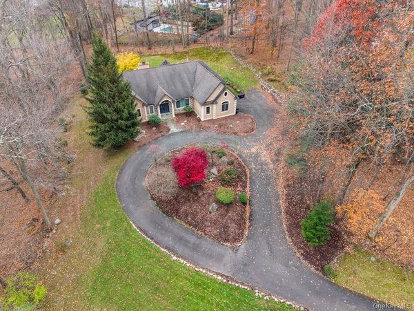 16 S De Baun Avenue , Airmont, NY 10901