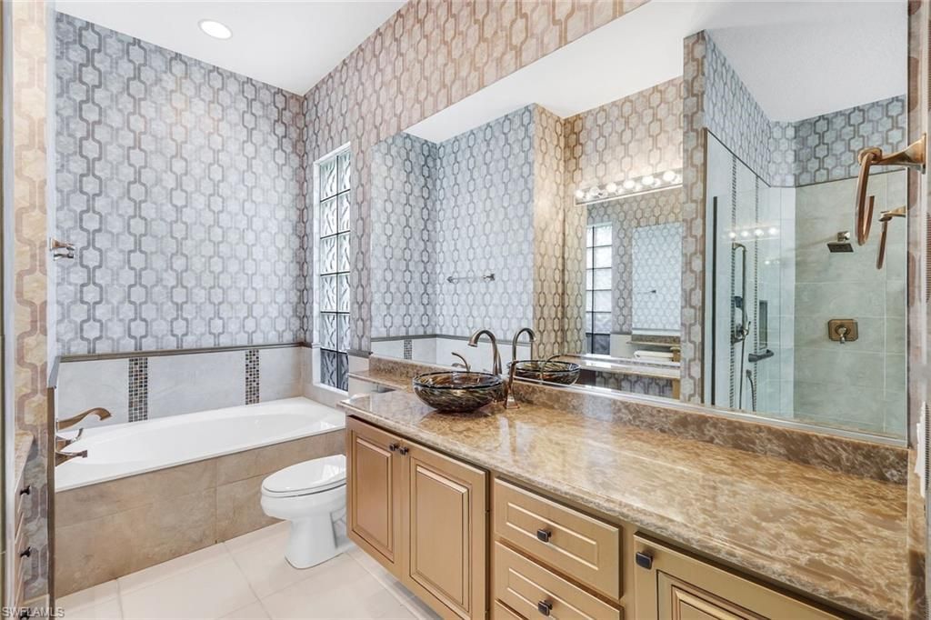 2709 Island Pond Ln, Naples, FL 34119 Photo
