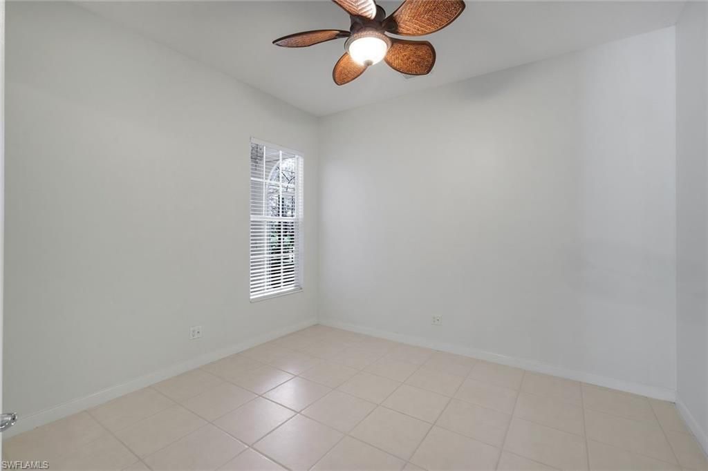 2709 Island Pond Ln, Naples, FL 34119 Photo