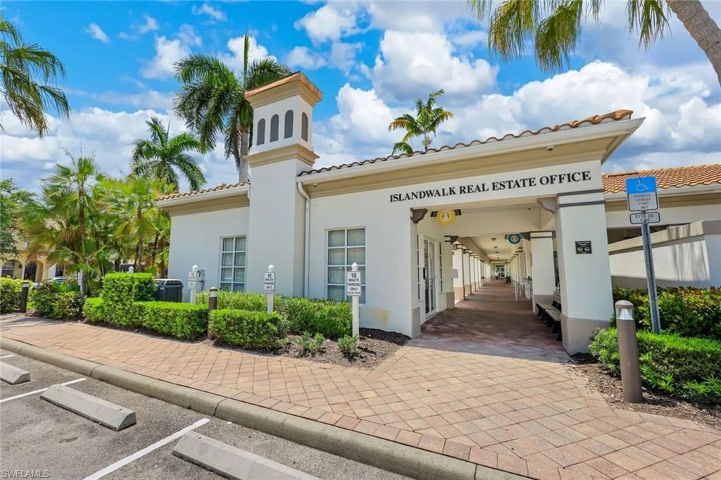 2709 Island Pond Ln, Naples, FL 34119 Photo