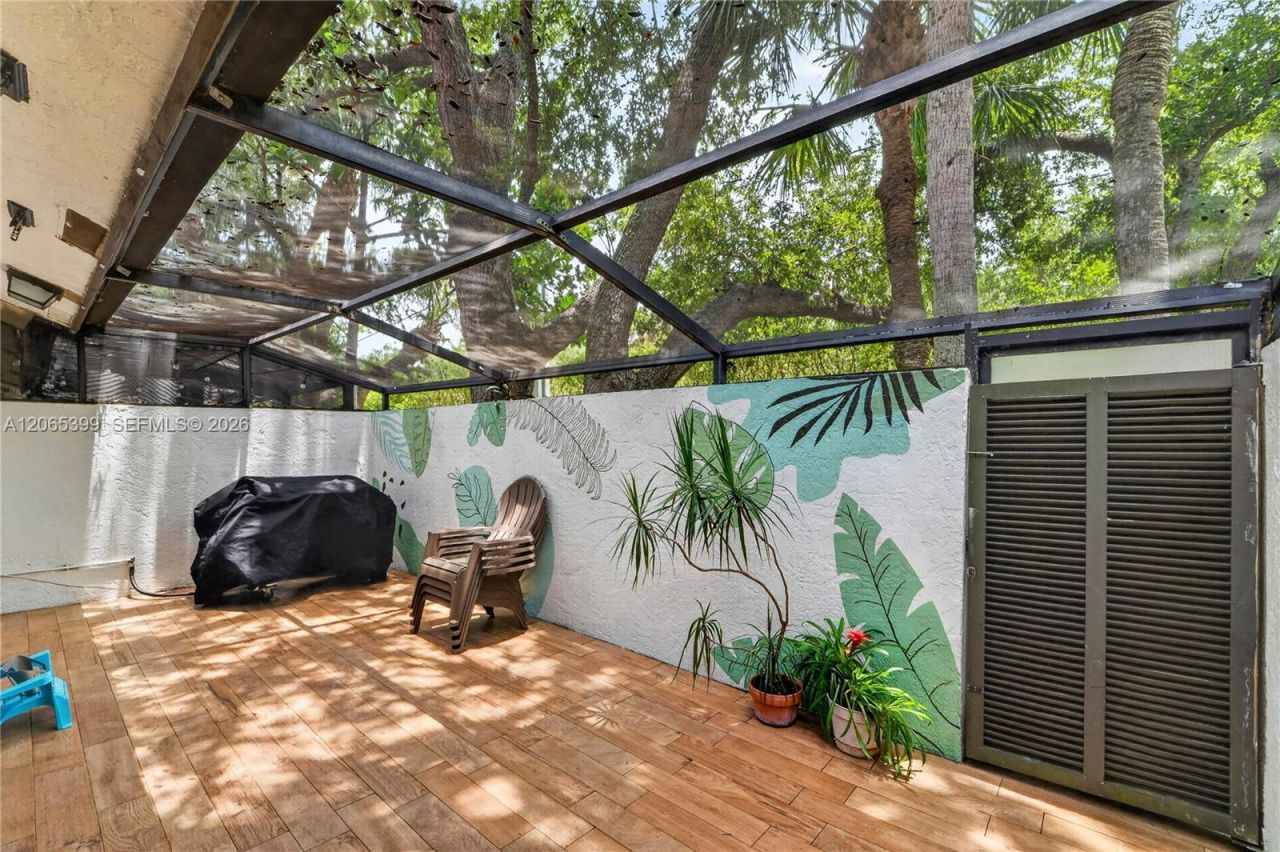 8703 Cleary Blvd, Plantation, FL 33324 Photo