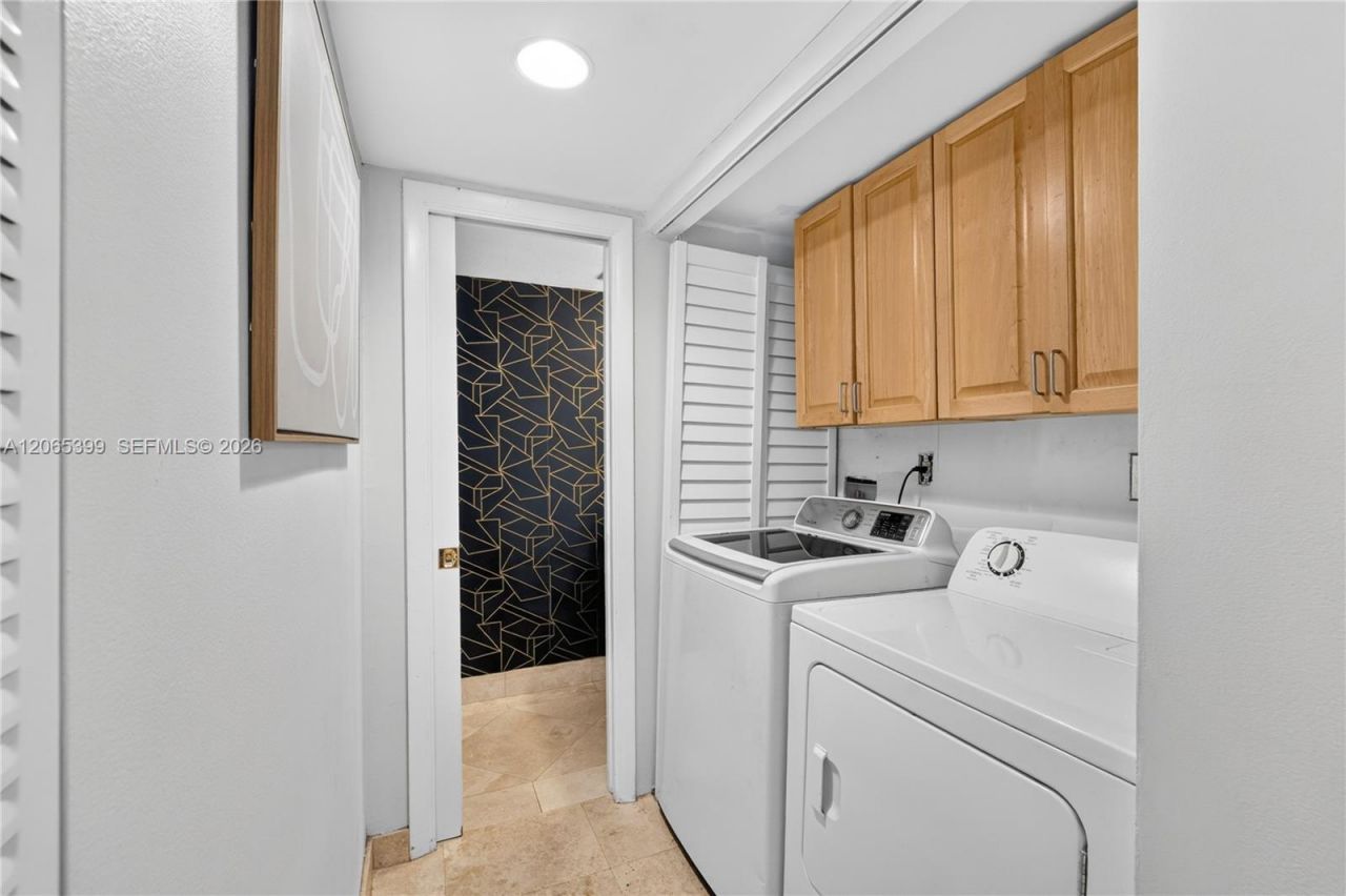 8703 Cleary Blvd, Plantation, FL 33324 Photo