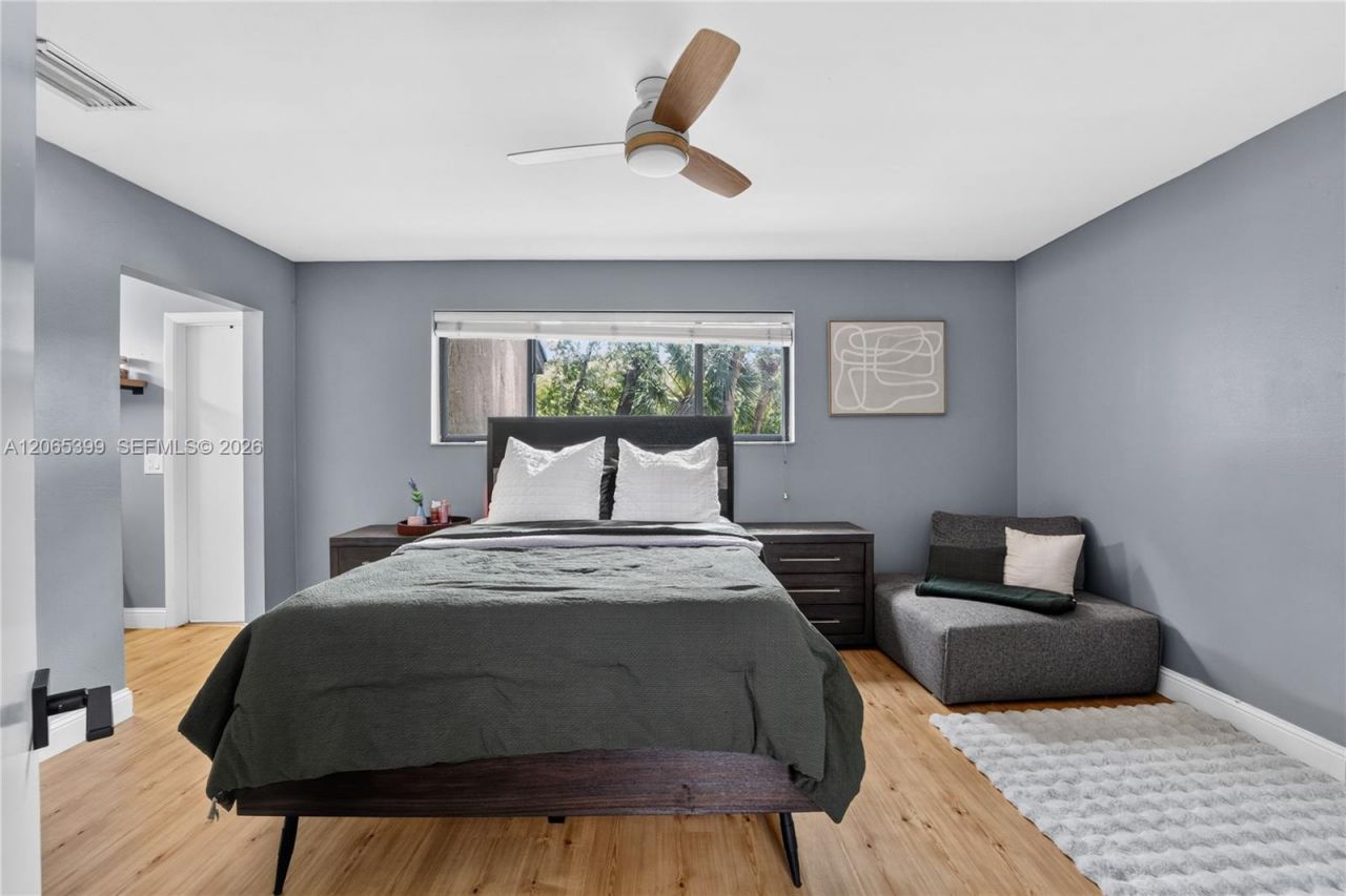 8703 Cleary Blvd, Plantation, FL 33324 Photo