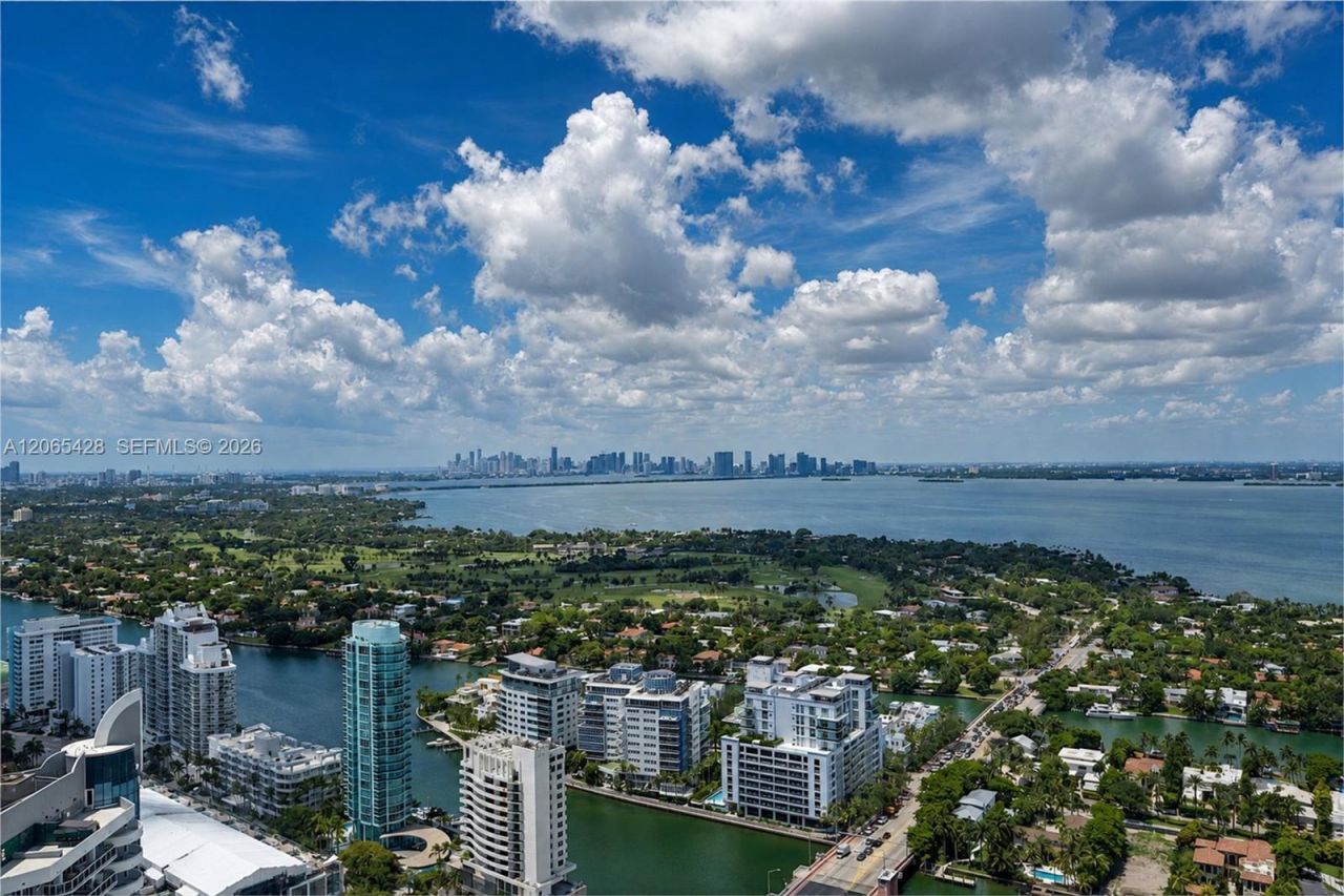 6365 Collins Ave, Unit TS-07, Miami Beach, FL 33141 Photo