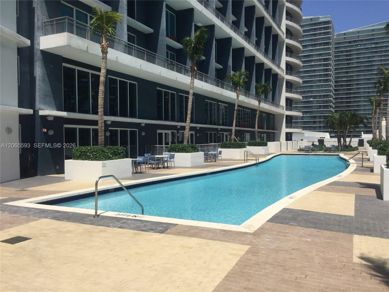 60 SW 13th St , Unit 2519, Miami, FL 33130 Photo