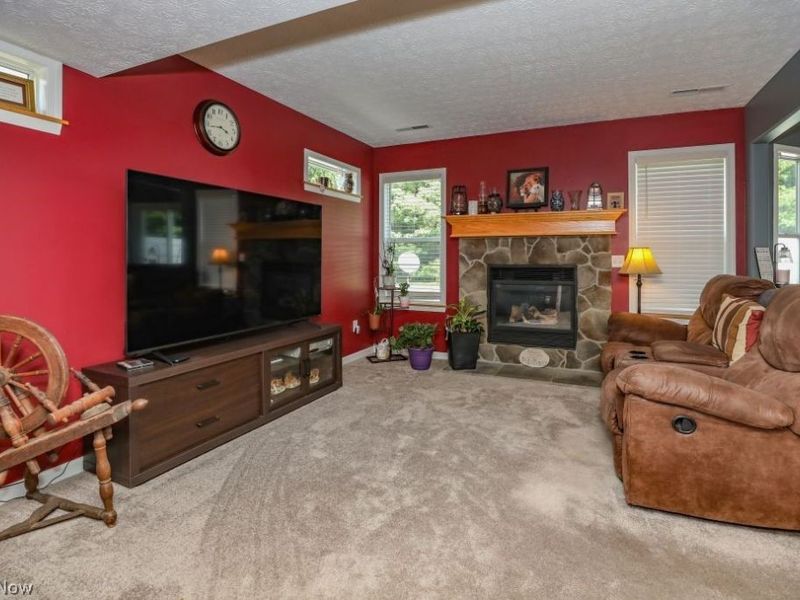 5281 Deer Trace Drive, Kent, OH 44240 Photo 6