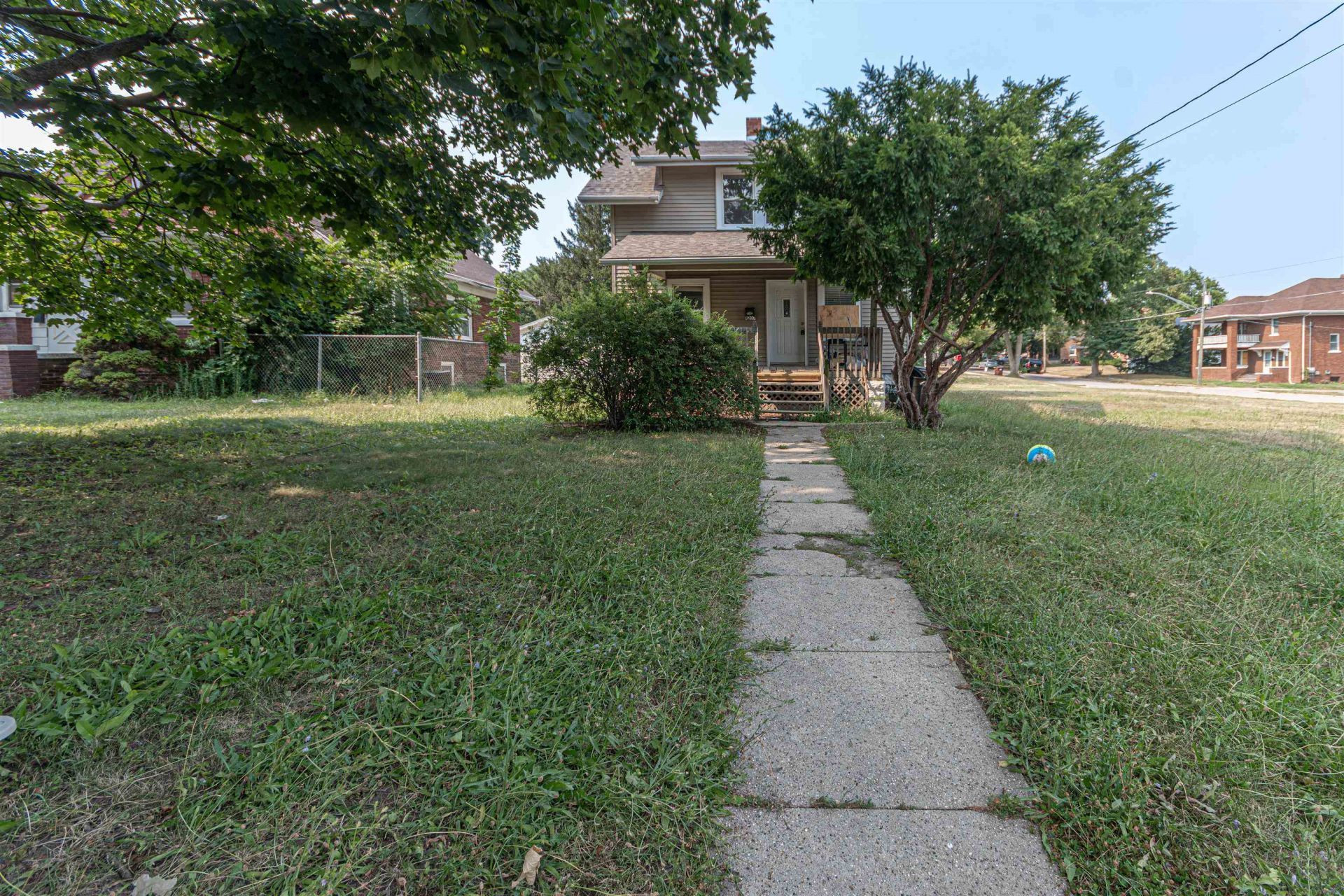 1207 Montague Street, Rockford, IL 61102 Main Photo