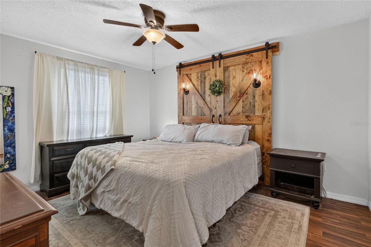 30832 Ridgeview Avenue , Mount Plymouth, FL 32776 Photo