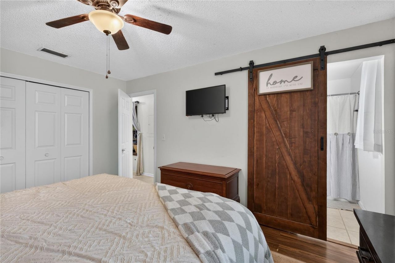 30832 Ridgeview Avenue , Mount Plymouth, FL 32776 Photo