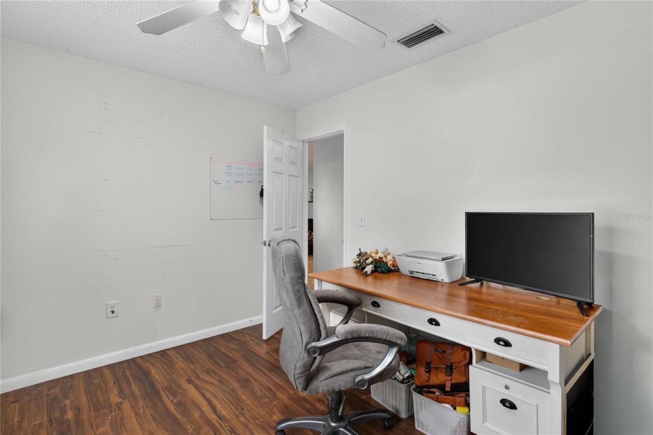 30832 Ridgeview Avenue , Mount Plymouth, FL 32776 Photo