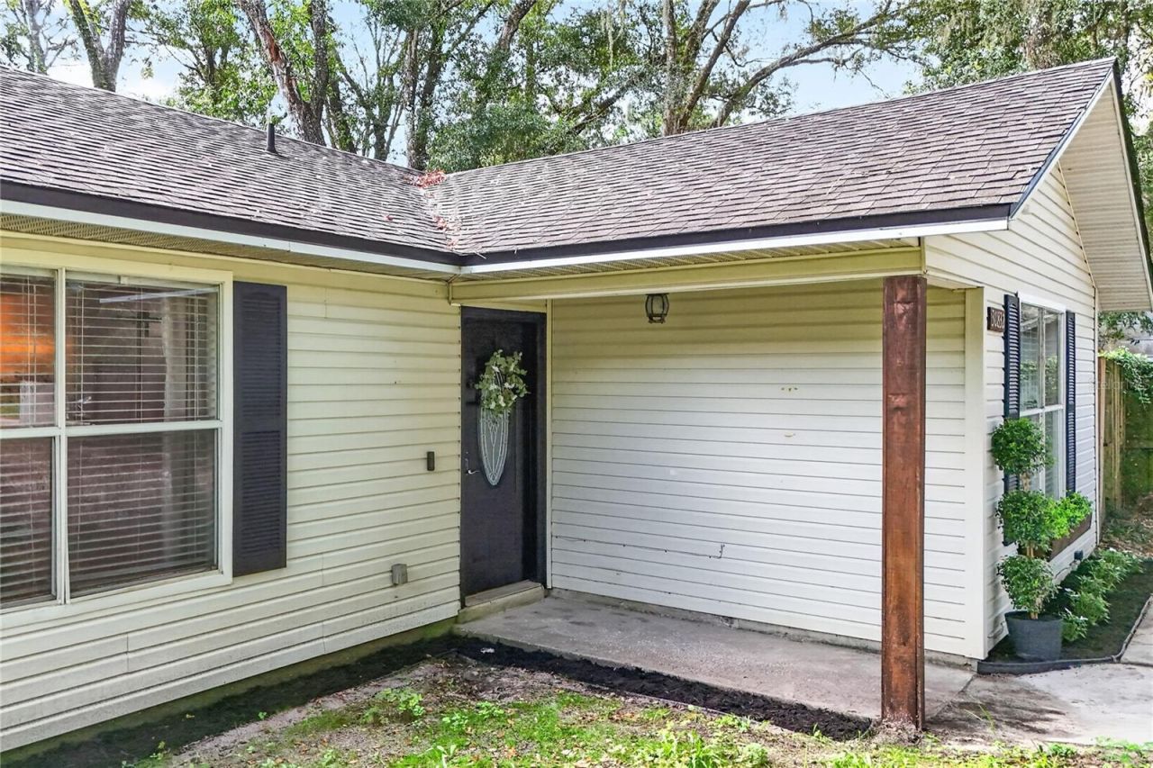 30832 Ridgeview Avenue , Mount Plymouth, FL 32776 Photo