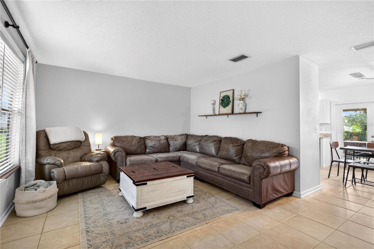 30832 Ridgeview Avenue , Mount Plymouth, FL 32776 Photo