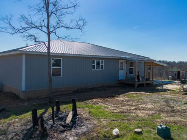 967 Sugar Creek Road, Grand Rivers, KY 42045