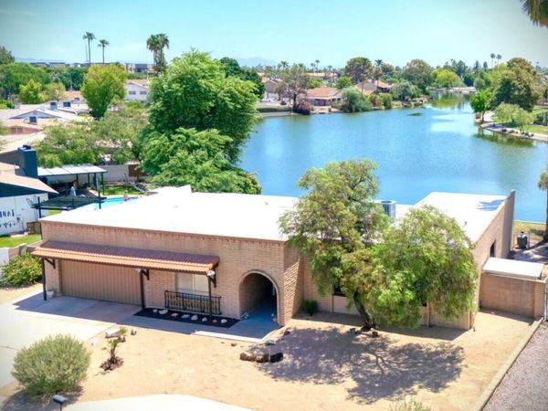 2301 W IMPALA Avenue, Mesa, AZ 85202