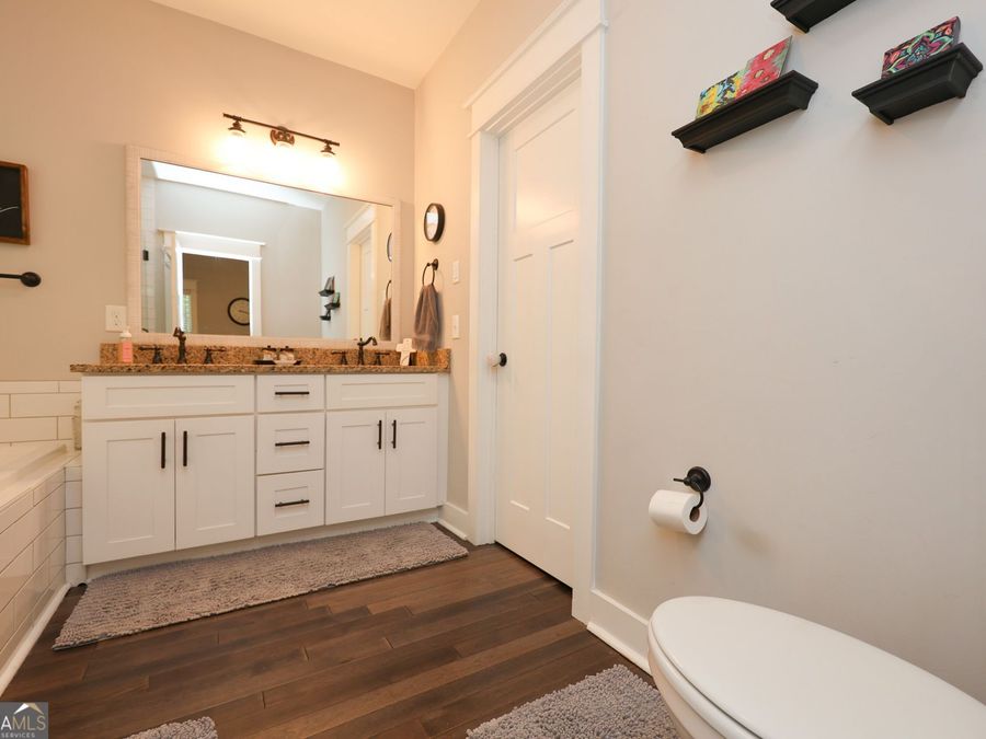 Property Image 44