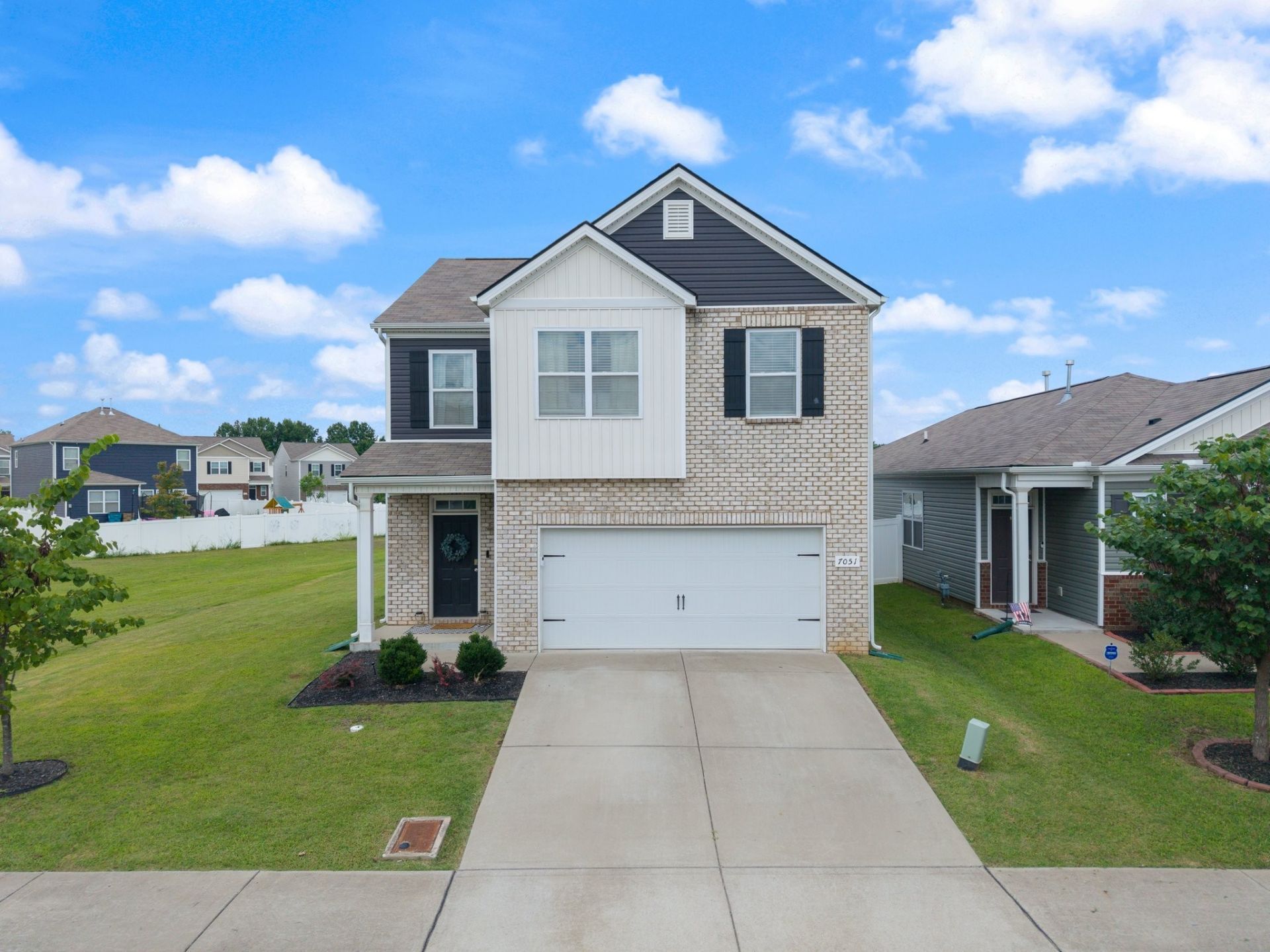 7051 Paisley Wood Dr  Antioch, TN 37013
