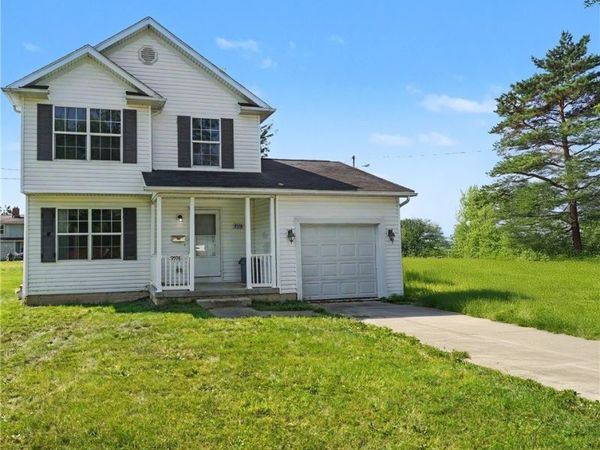 9598 Greenmeadow Road , Windham, OH 44288