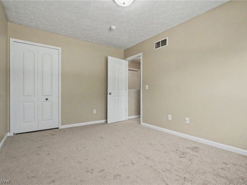9598 Greenmeadow Road, Windham, OH 44288 Photo 16