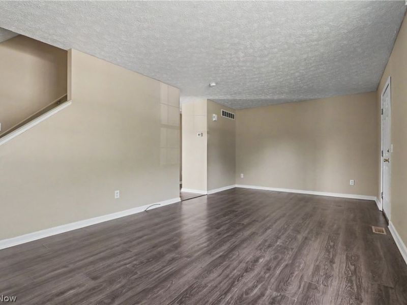 9598 Greenmeadow Road, Windham, OH 44288 Photo 6