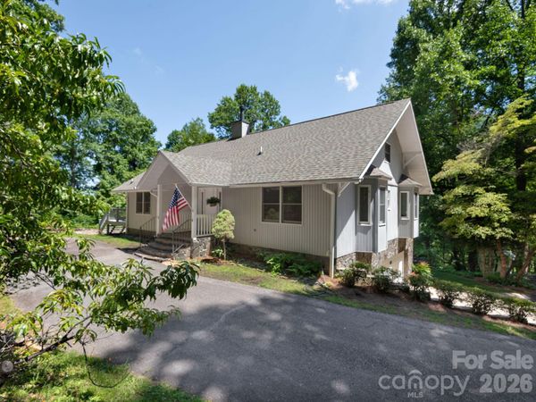 1572 Brushy Fork Road, Sylva, NC 28779
