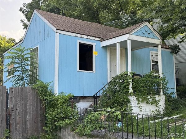 9935 Carlyle Avenue , St Louis, MO 63114