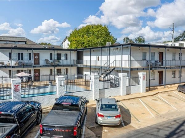 1402 9TH Street, Unit 11, Tuscaloosa, AL 35401